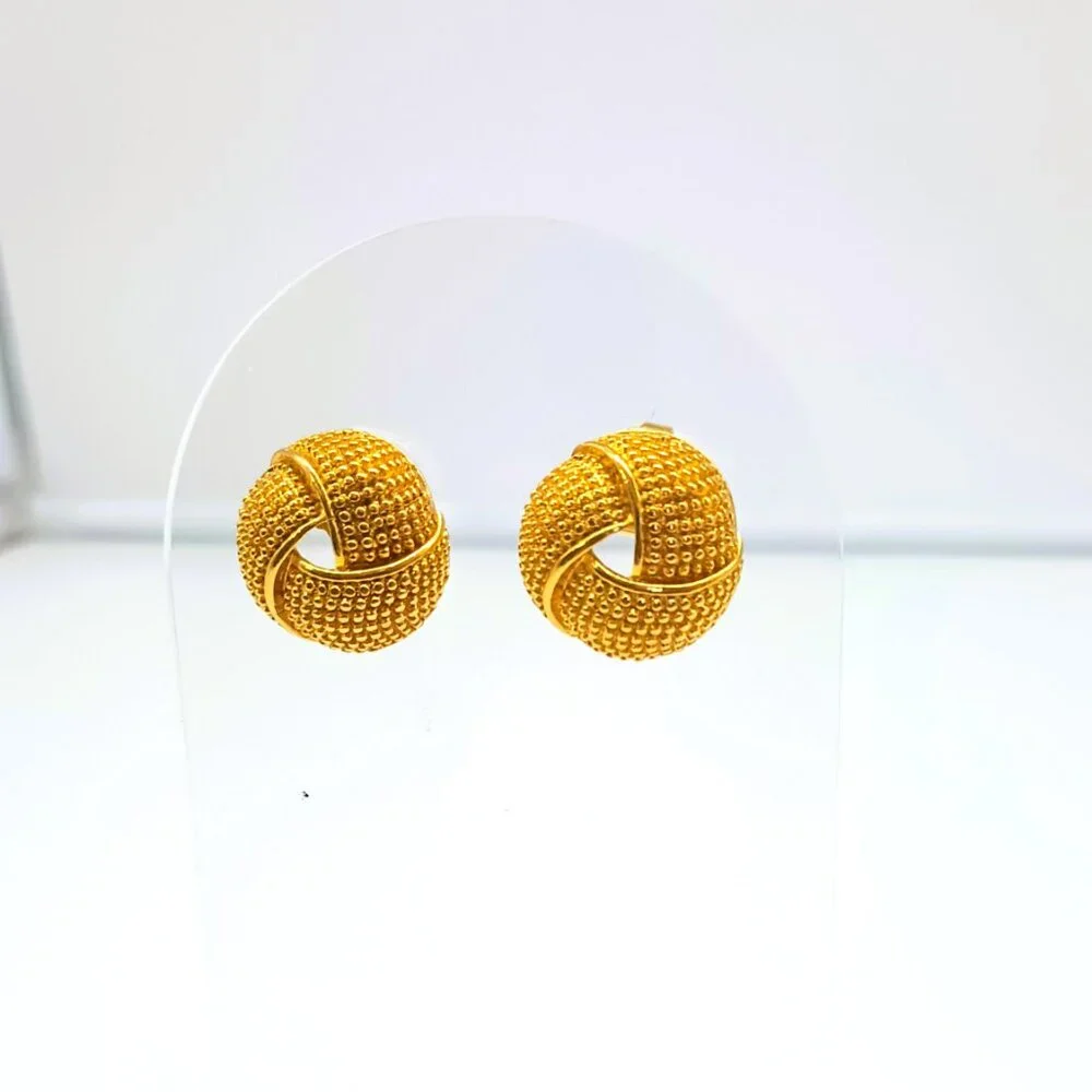 Avon Textured Knot Post Earrings Women's Vintage Gold Tone Stud Jewelry